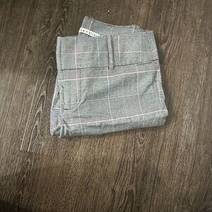 Alice + Olivia Gray Plaid Cropped Pants